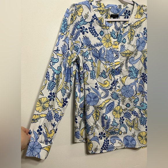 Talbots Vivacious Floral Button Up Popover Shirt - Picture 5 of 9
